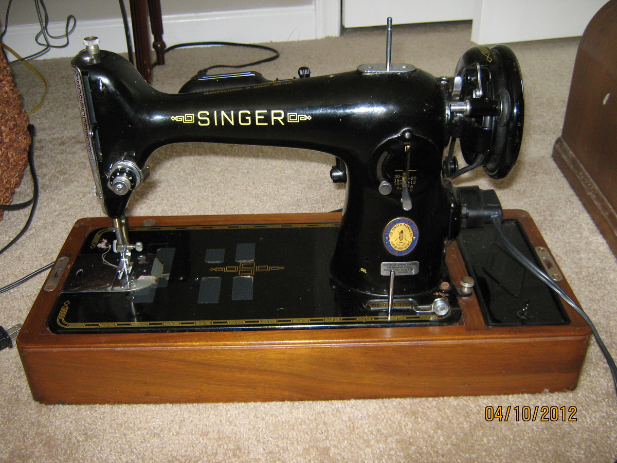 Singer Sewing Machine Vintage Value